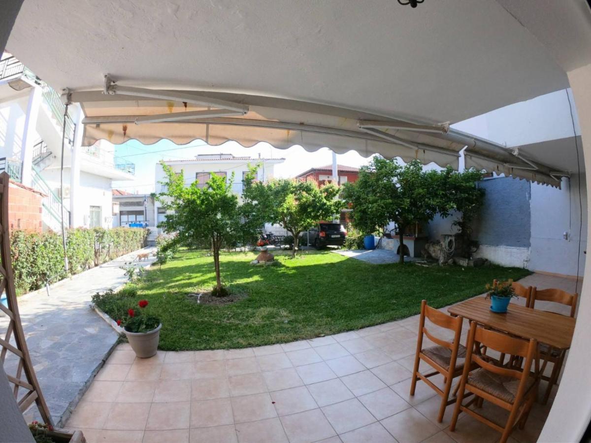 Magdalinos Appartments Nea Skioni Buitenkant foto